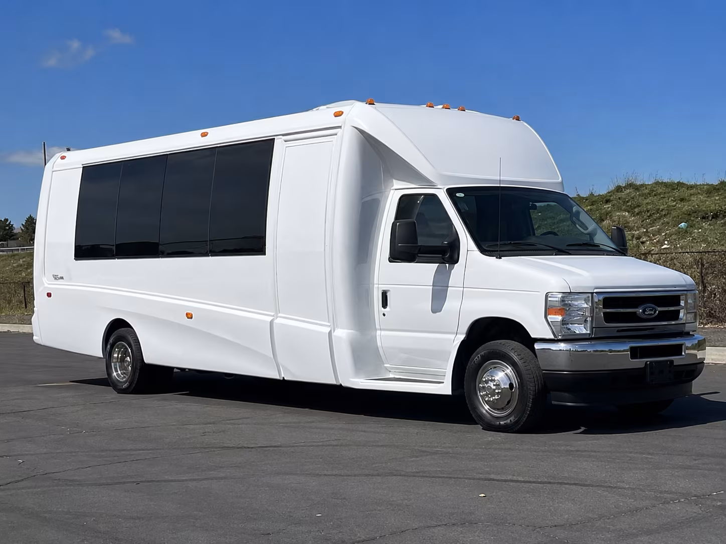 Phoenix Birthday, Sweet 16, & Quinceañera Party Bus Rentals