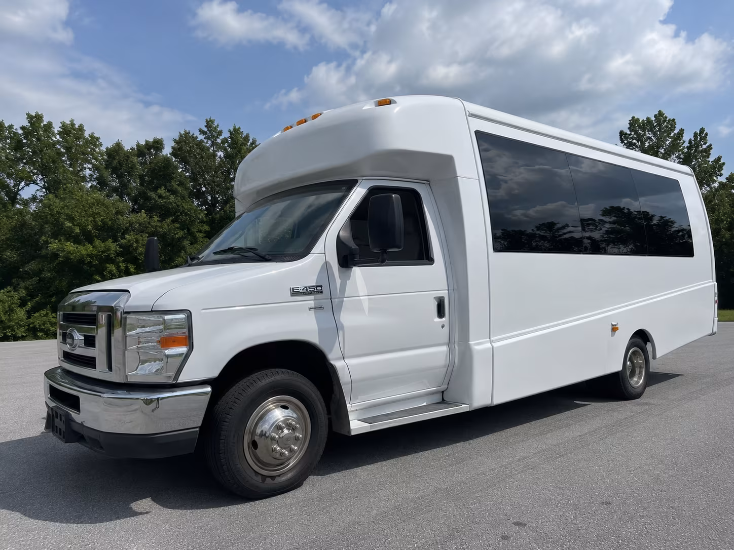 Phoenix Winery Tour & Pub Crawl Transportation