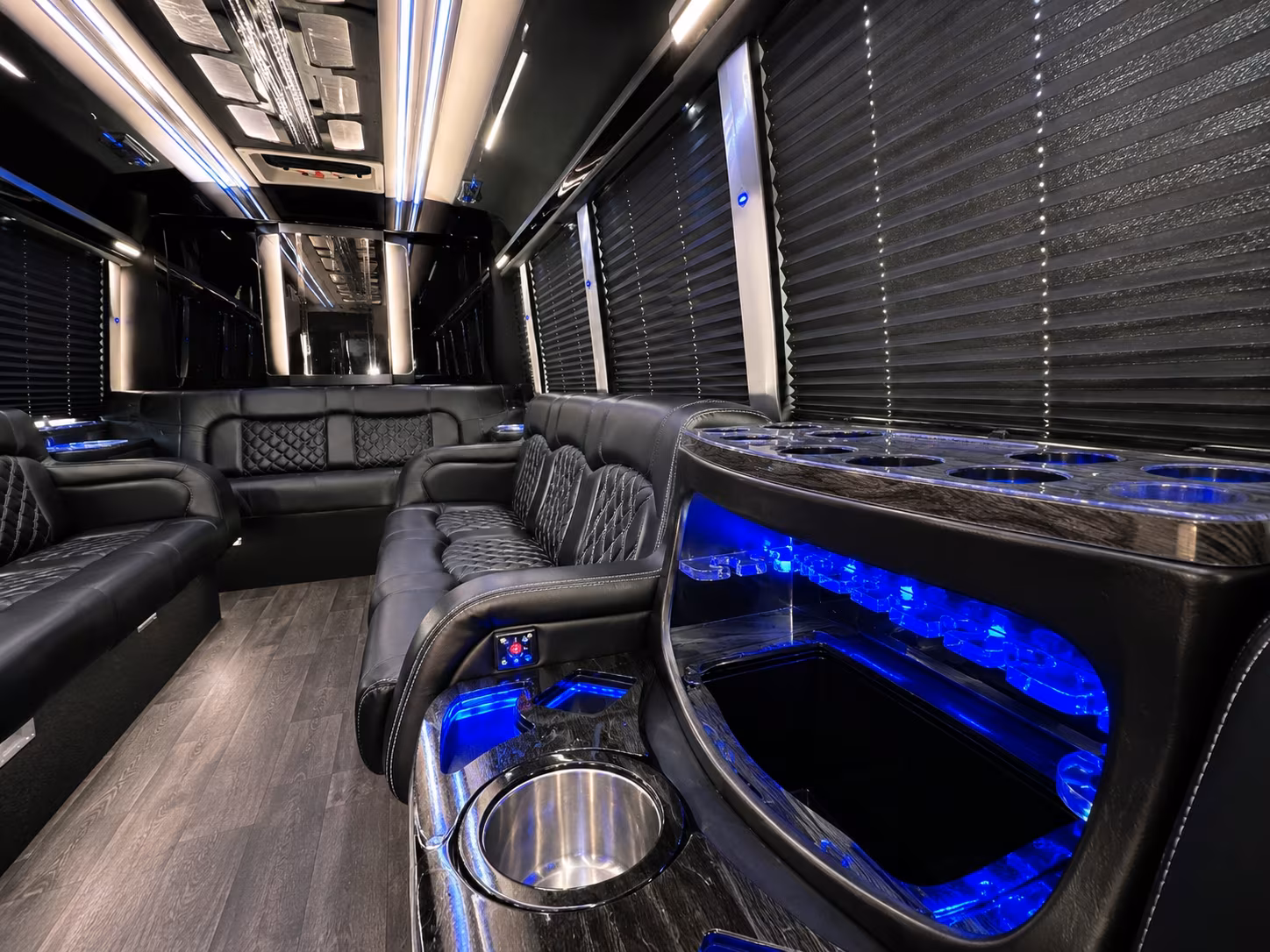 Scottsdale Birthday, Sweet 16, & Quinceañera Transportation party bus exterior