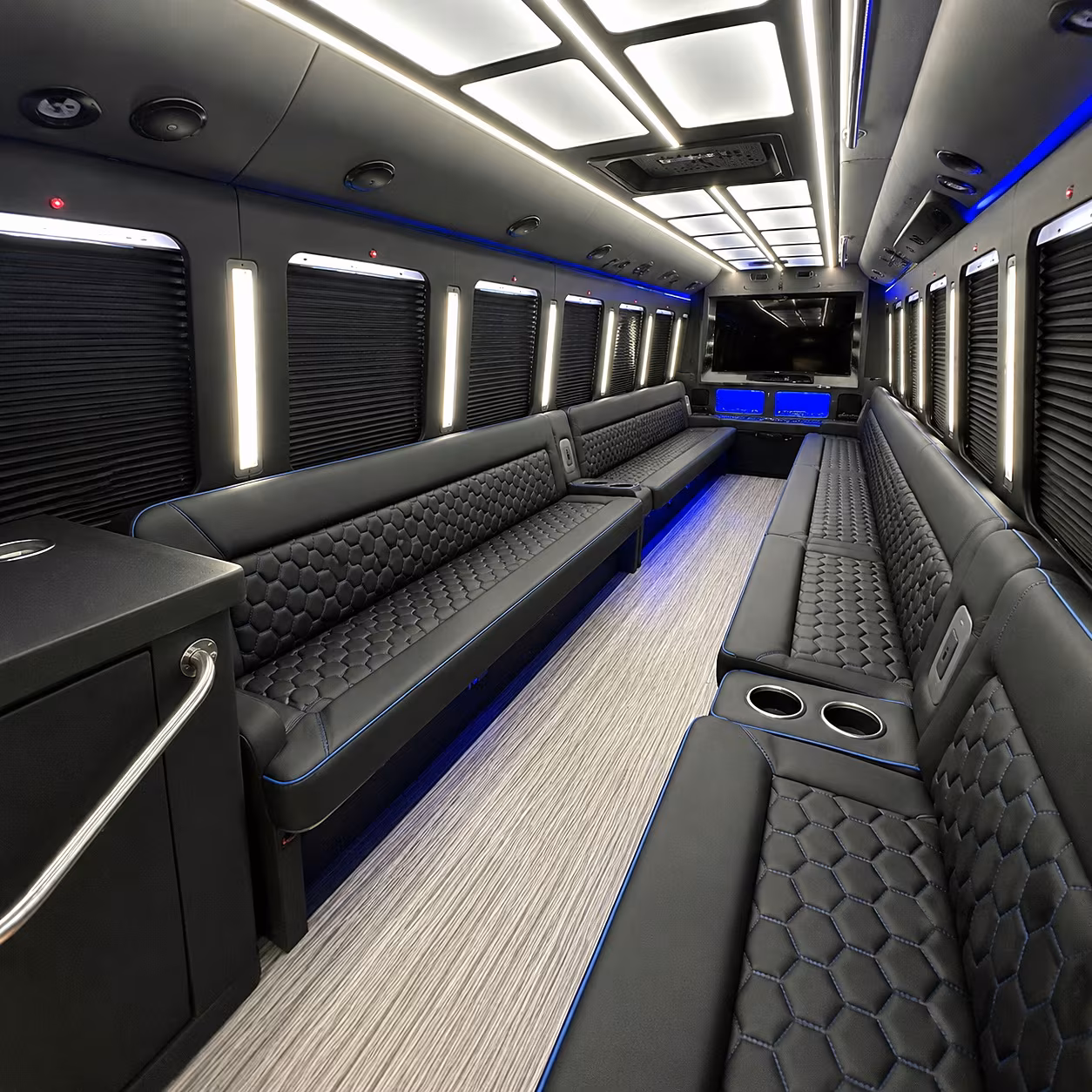 Scottsdale Birthday, Sweet 16, & Quinceañera Transportation onboard seating