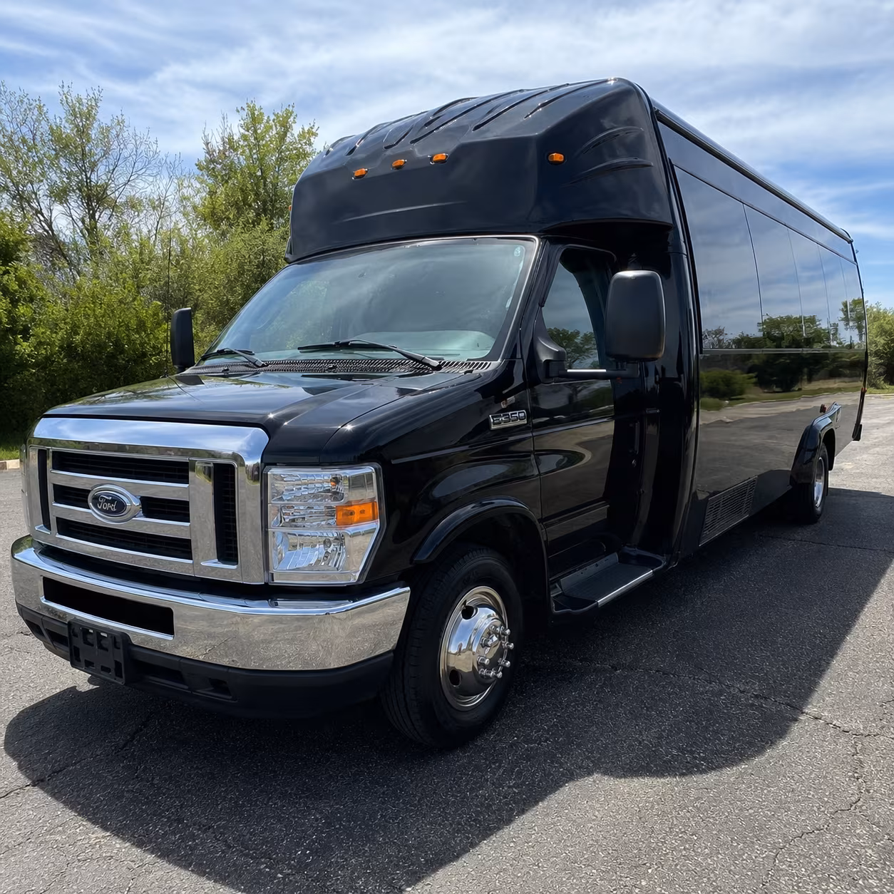 Scottsdale Concert & Music Festival Transportation party bus exterior