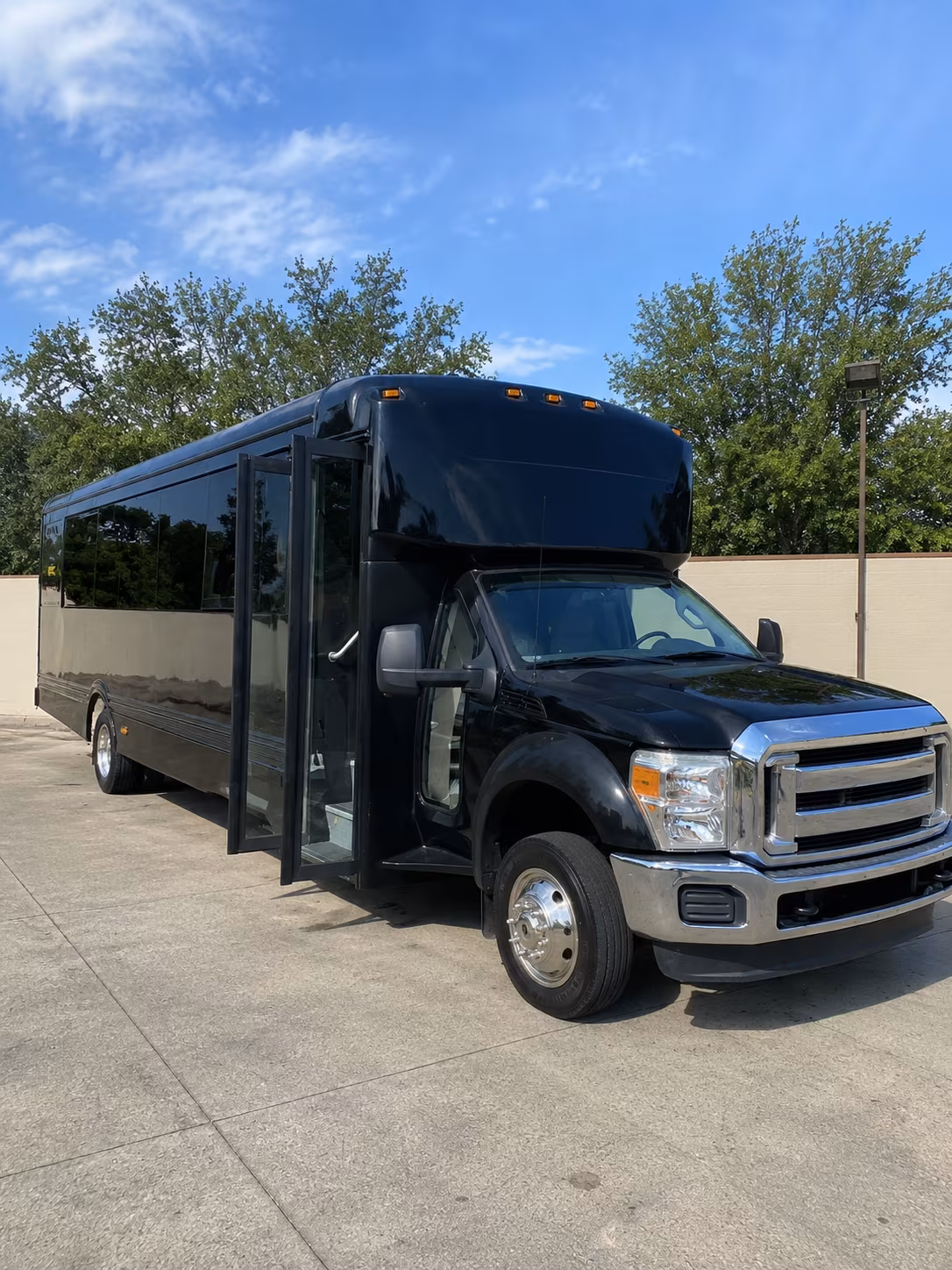 Tempe Homecoming & Prom Party Bus Rentals